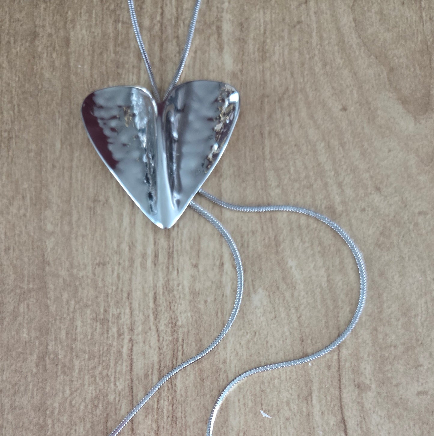 Collier cravate Tina