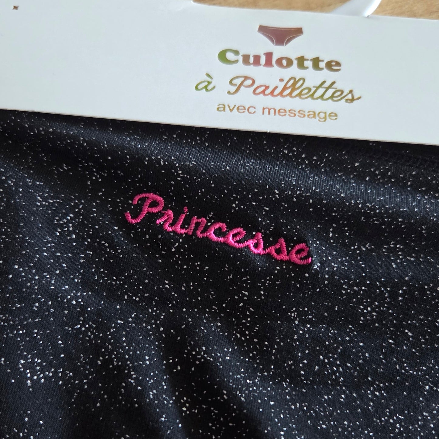 Culotte à paillettes