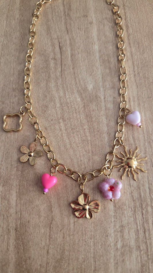 Collier loveli