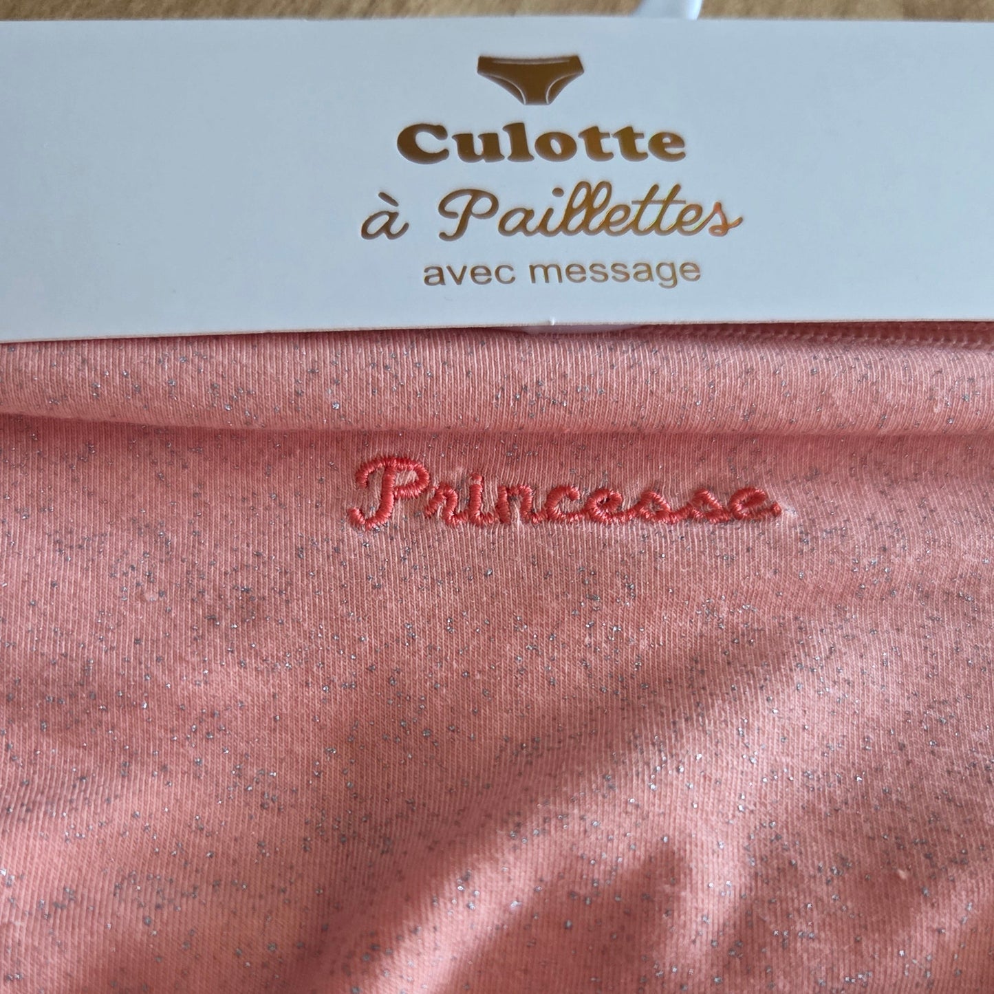 Culotte à paillettes
